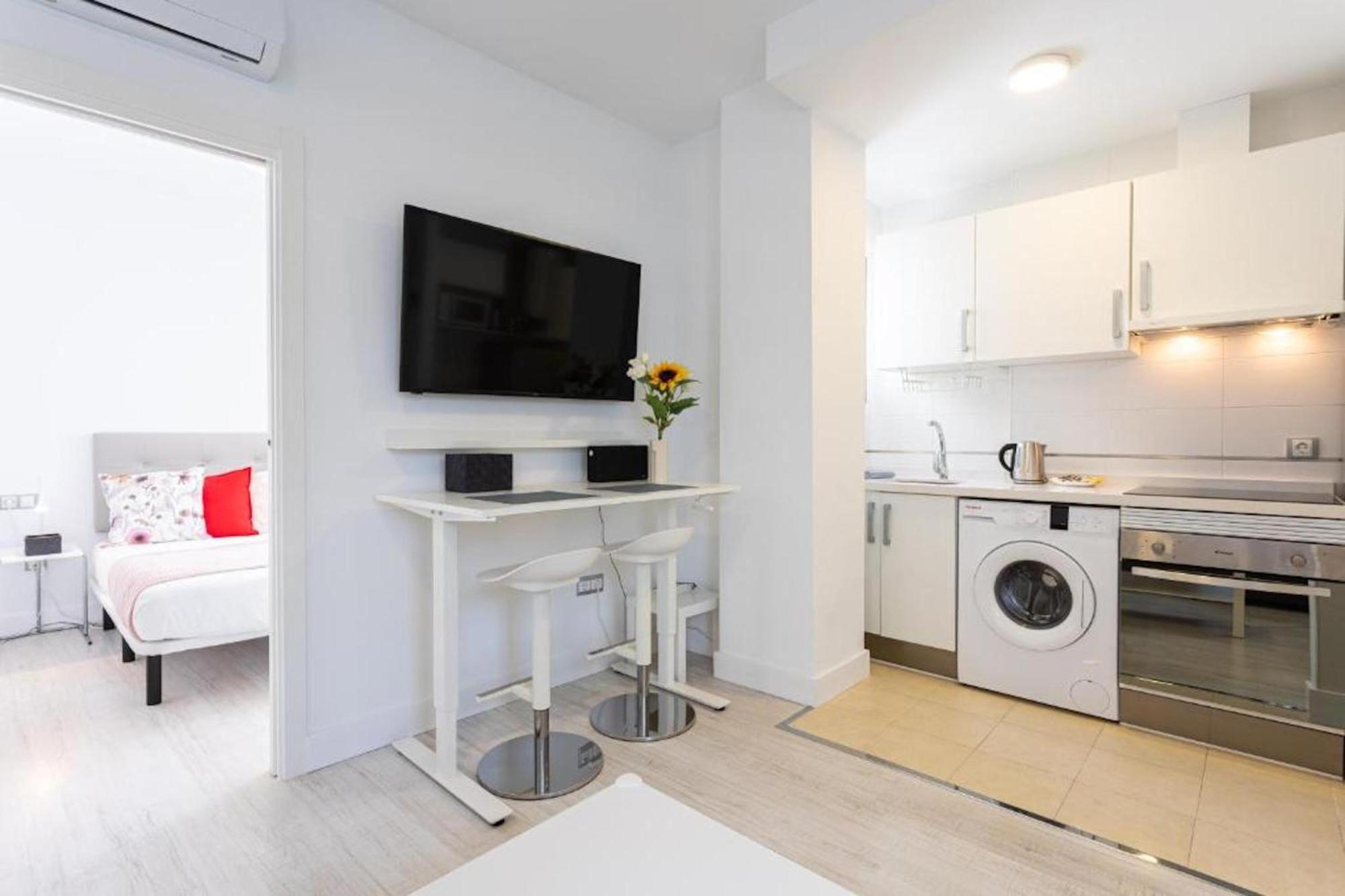 Holidays2Malaga Picasso Area Apartment Exterior foto