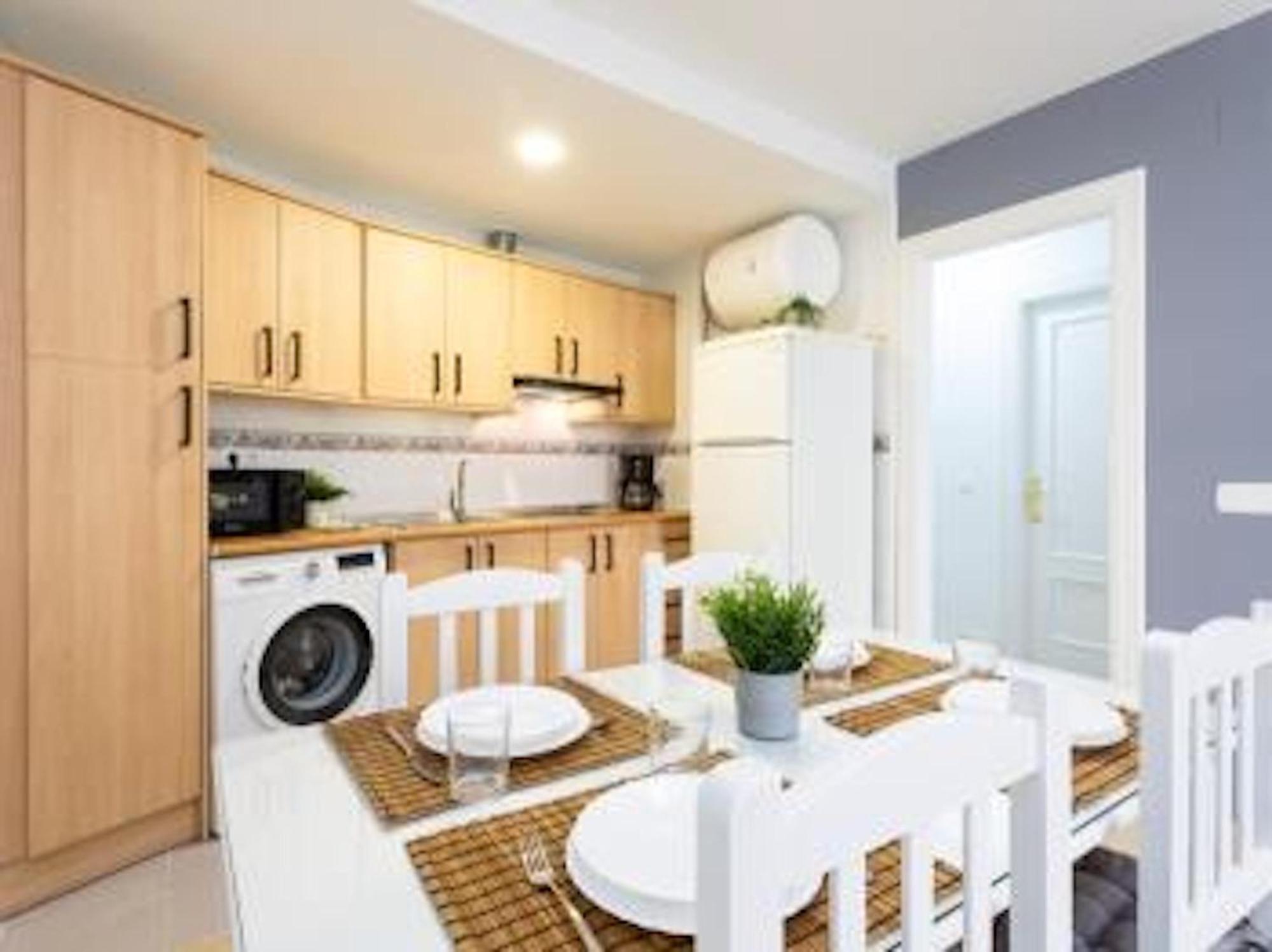 Holidays2Malaga Picasso Area Apartment Exterior foto